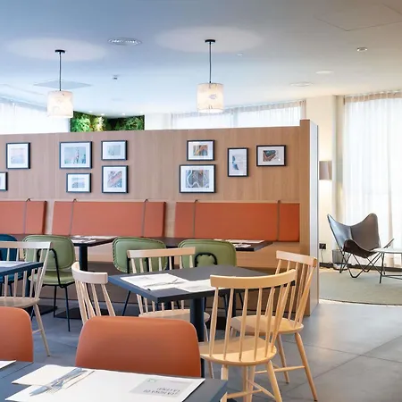 Ibis Styles Hotel 3*