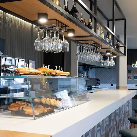 Отель Ibis Styles Сантандер