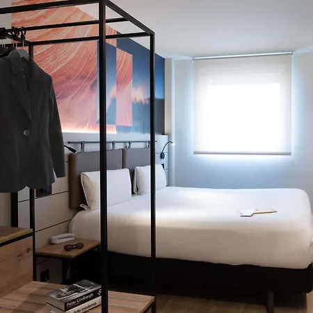 Ibis Styles 3*