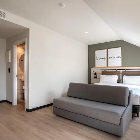 Ibis Styles 3*