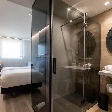 Hotel Ibis Styles 3*