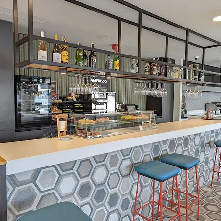 Ibis Styles Hotel 3*